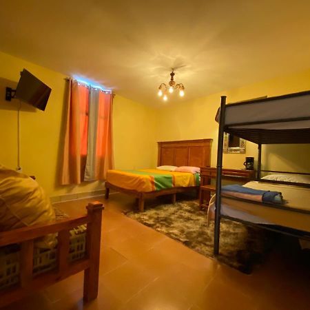 גואנאחואטו Departamentos Suites Centro מראה חיצוני תמונה