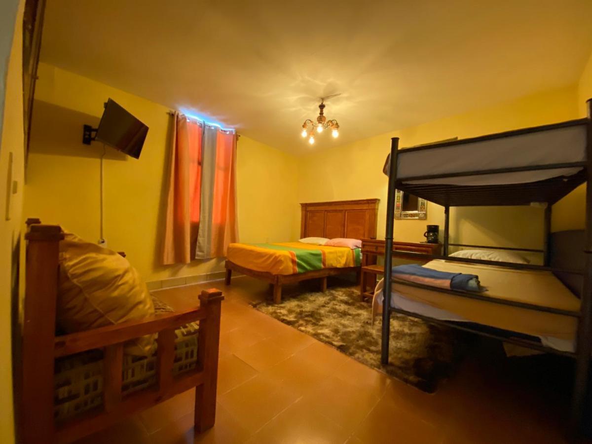 גואנאחואטו Departamentos Suites Centro מראה חיצוני תמונה